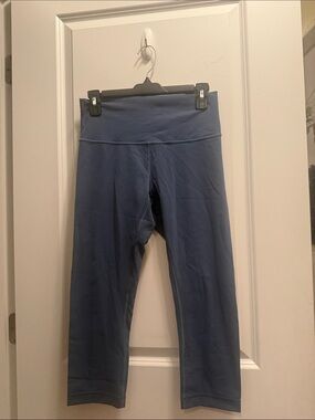 lululemon athletica Capri Leggings - Slate Blue